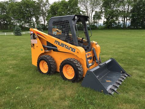 1900 skid steer|1900r skid steer loader.